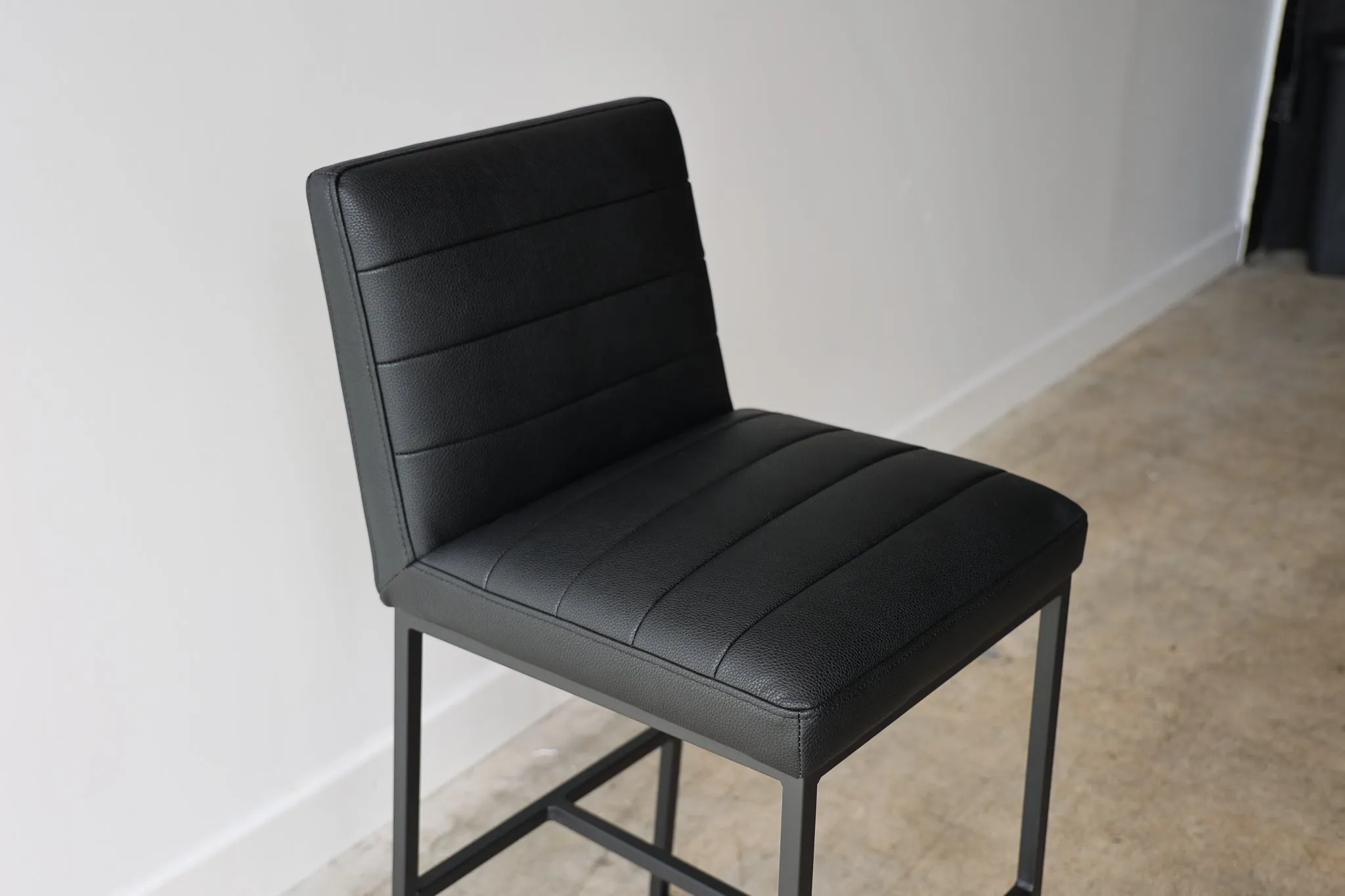 Julio Black Barstool