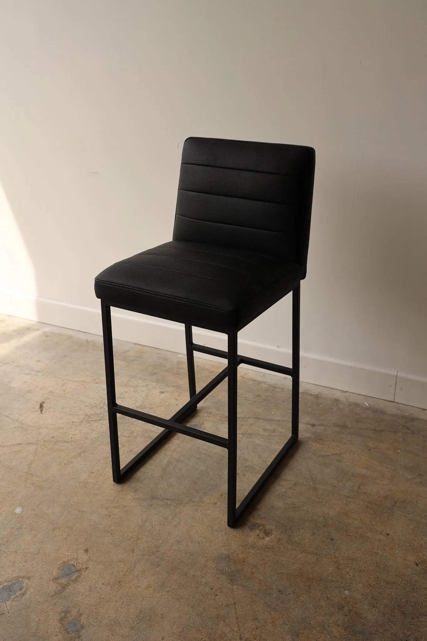 Julio Black Barstool